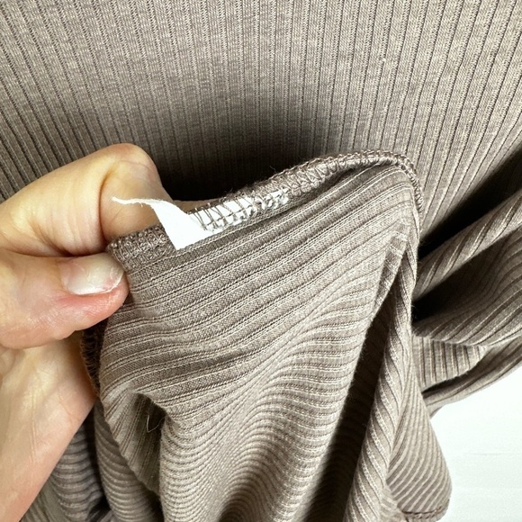 Like New Altar'd State taupe bodycon dress Size L - Picture 5 of 6